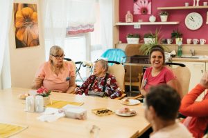 Photo by Jsme MILA : https://www.pexels.com/photo/seniors-by-table-in-nursing-home-18459207/