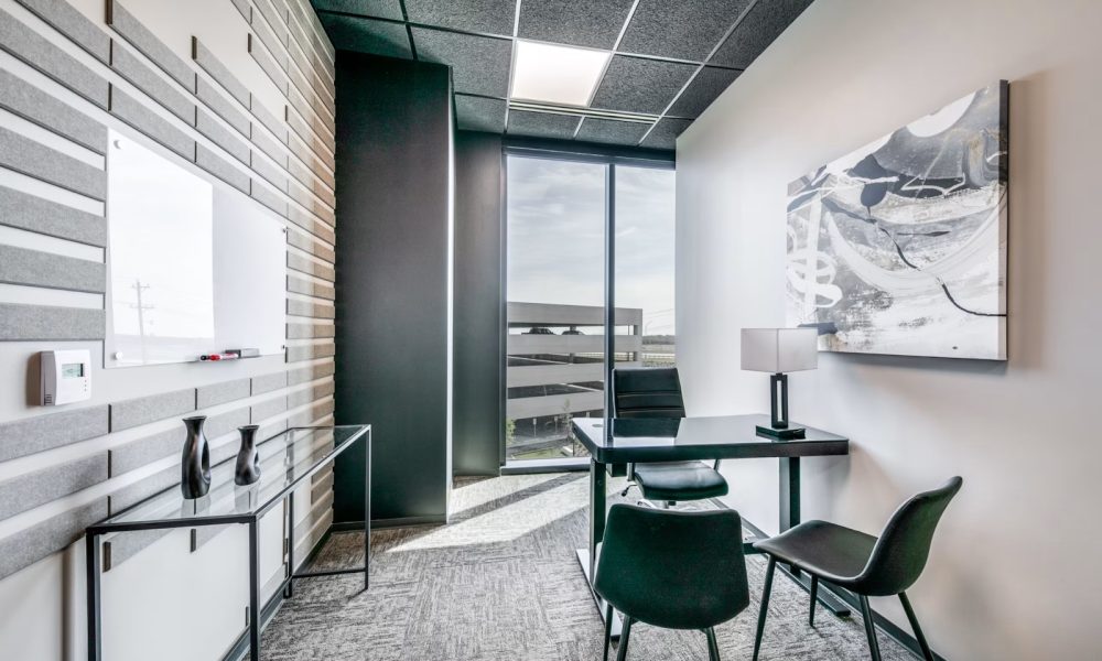 Privacy-first Workplaces Are Back: The Case for Enclosed Offices