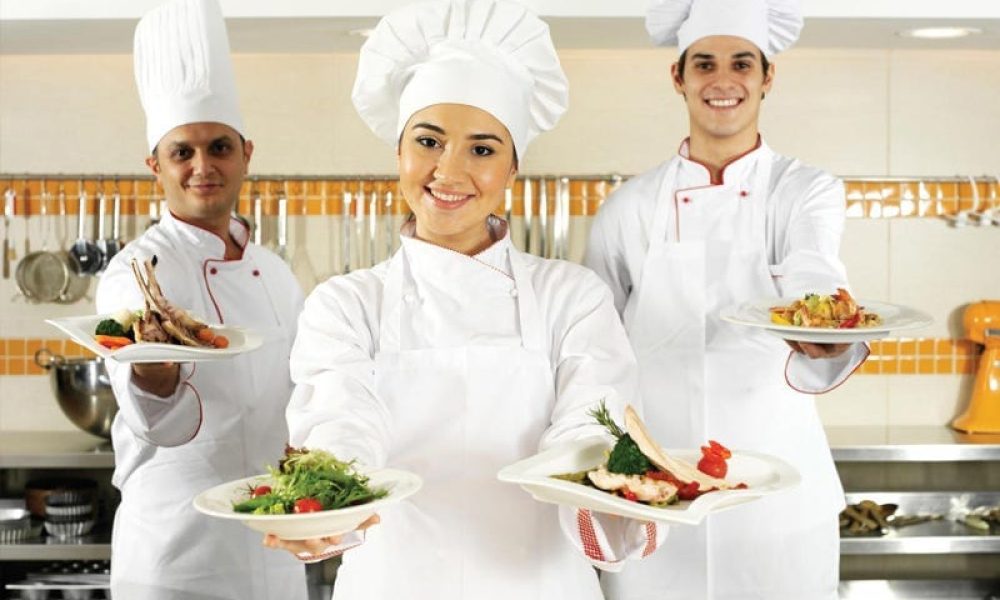 Chef Uniform Market May Set New Growth Story | Chef Works, Bragard ...