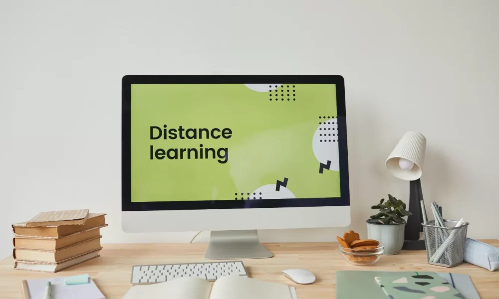 Distant Learning Market
