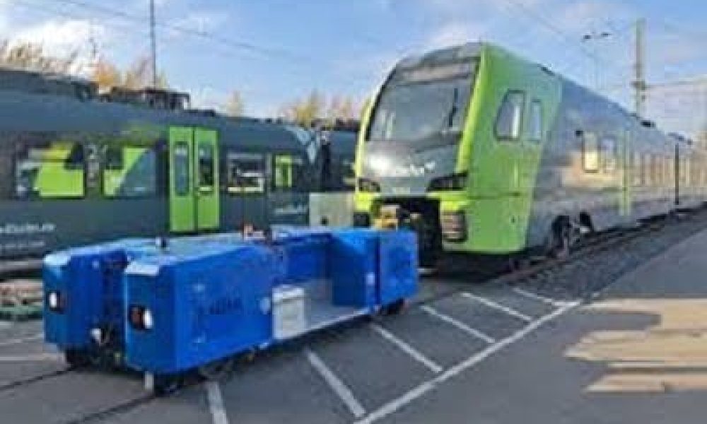 Electric Railcar Movers Market