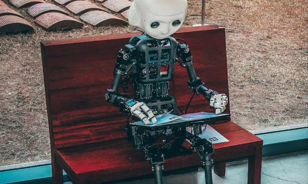 Finding the Right Words with the Help of AI