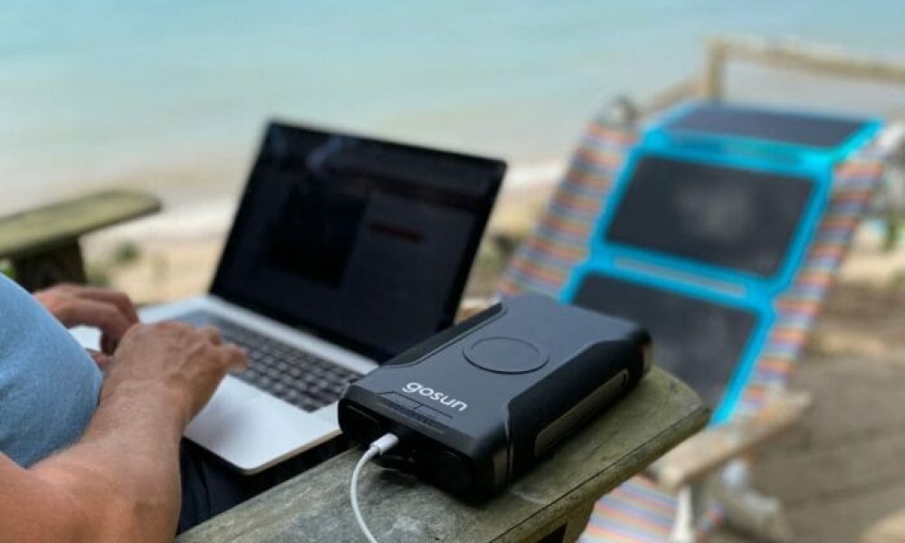 Gosun-SolarLaptop-e1620139742107
