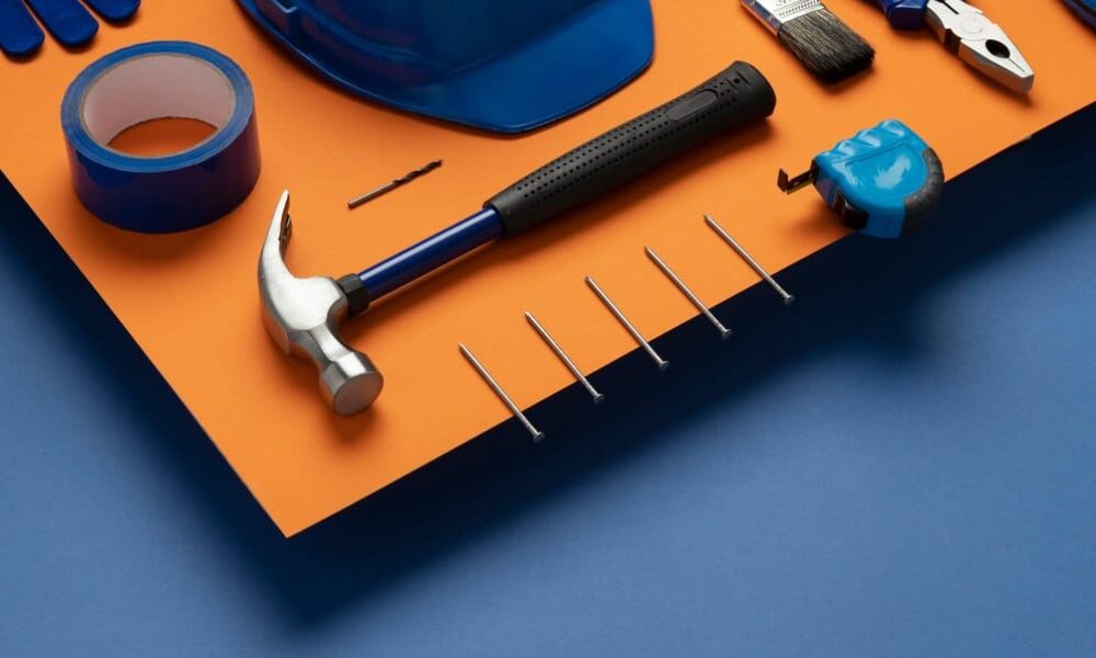 Hand Tools vs Power Tools – Essential Skills