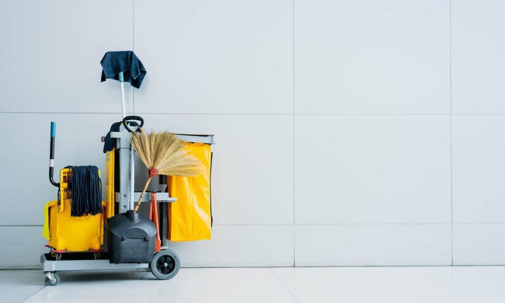 Industrial Institutional Cleaning Chemicals Market