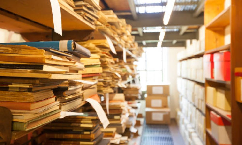 Libraries and Archives Market