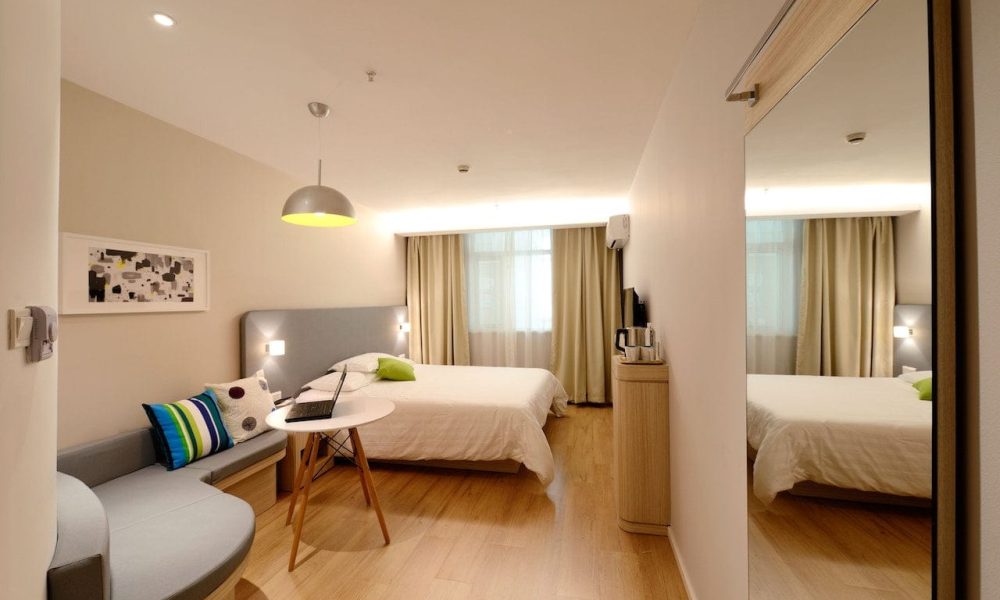 3 Ways To Help You Be More Comfortable During Your Next Hotel Stay