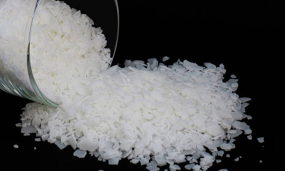 Stearic acid is mainly used in the production of detergents, soaps, and cosmetics such as shampoos and shaving cream products.
