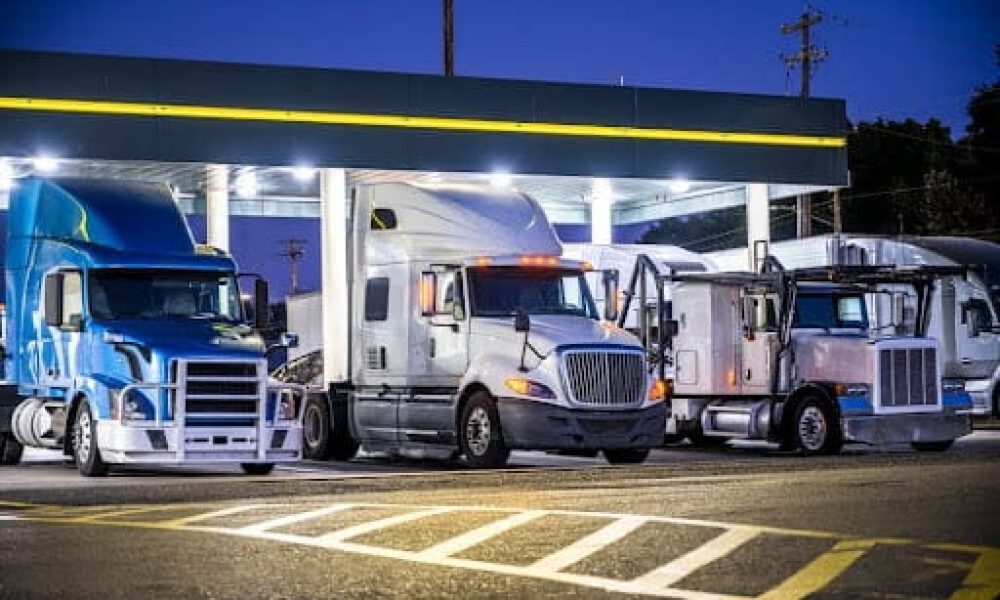 Streamlining Auto Storage and Transportation with Expert Vehicle Shipping Services