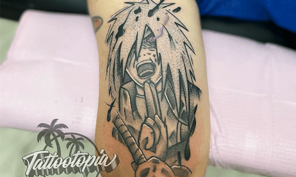 The Bold Strokes of Blackwork Cory Veron's Rising Star in Tattoo Artistry