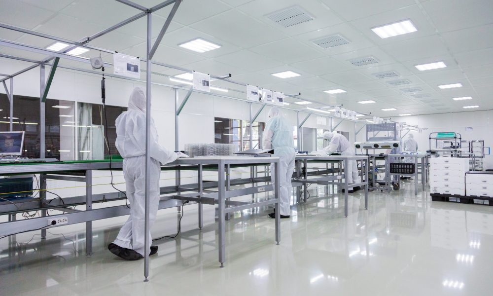 The Invisible Contamination Bomb: How to Prep Your Cleanroom for a Power Outage