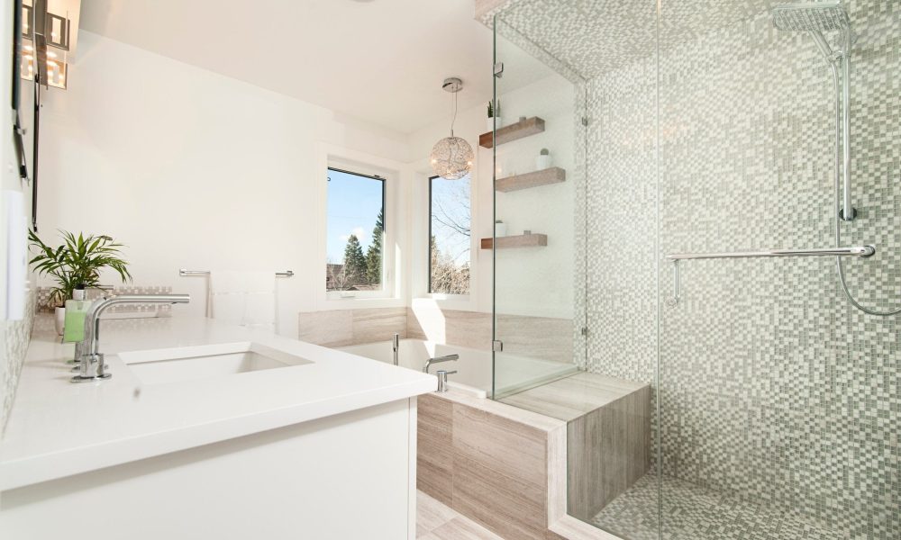The Perfect Pair: Seamless Bathtub and Shower installer for Your Home