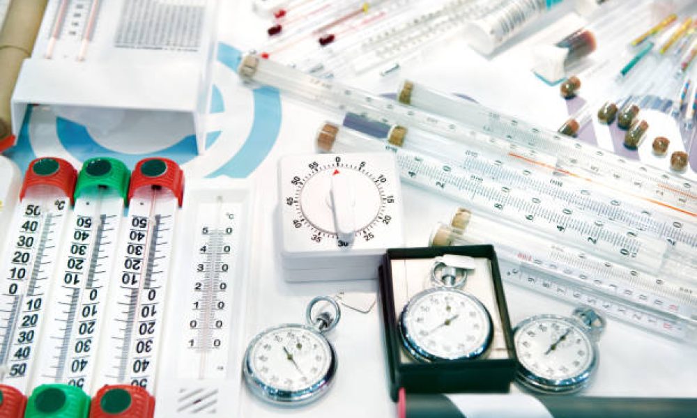 Measuring instruments. Thermometers and stopwatches in store