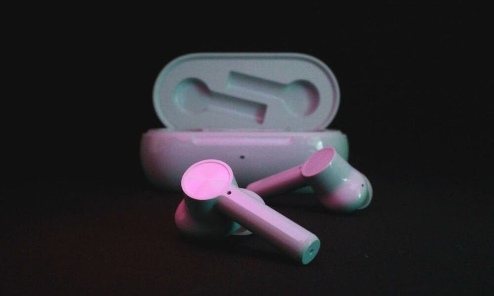 Wireless Bluetooth Headphones Market