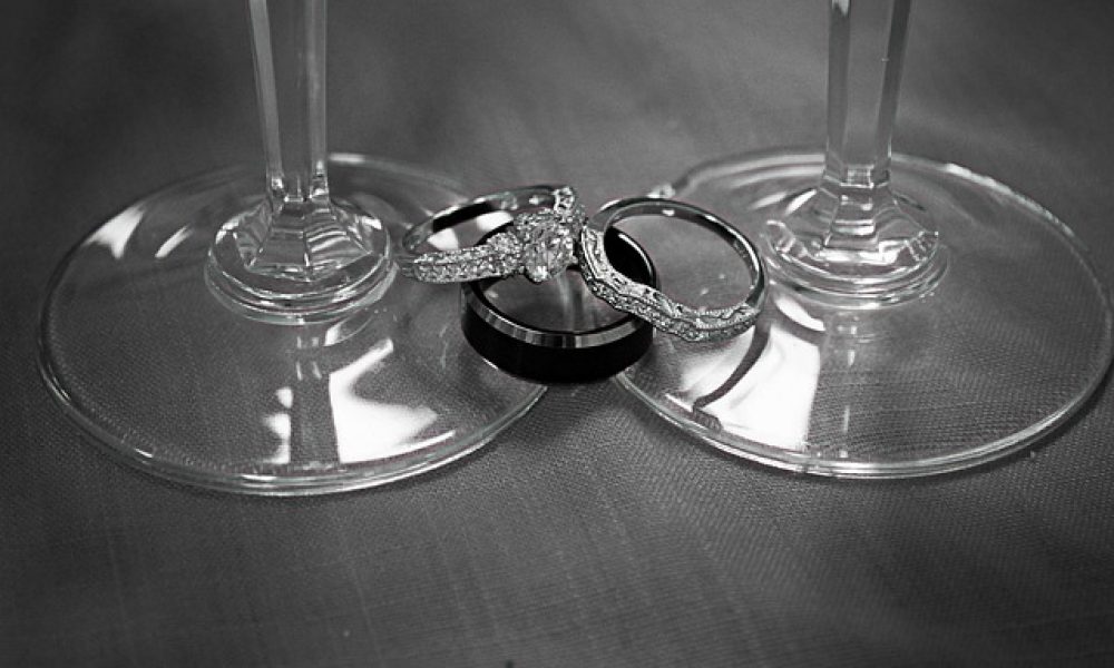 cherylholt-rings-481143_640