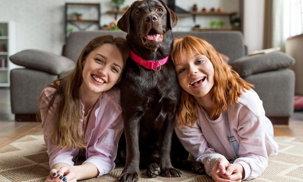 full-shot-women-dog-posing_23-2148977468[1]