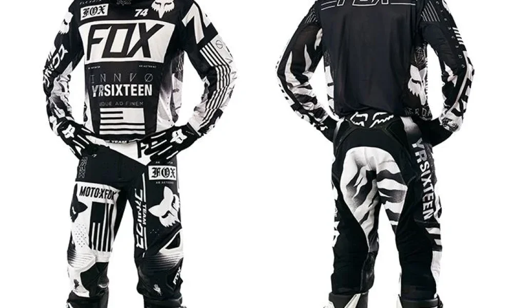 https://i.pinimg.com/736x/83/71/8e/83718ebb2a360bf8cf09aa6dd3087bb5--fox-racing-dirt-bikes.jpg