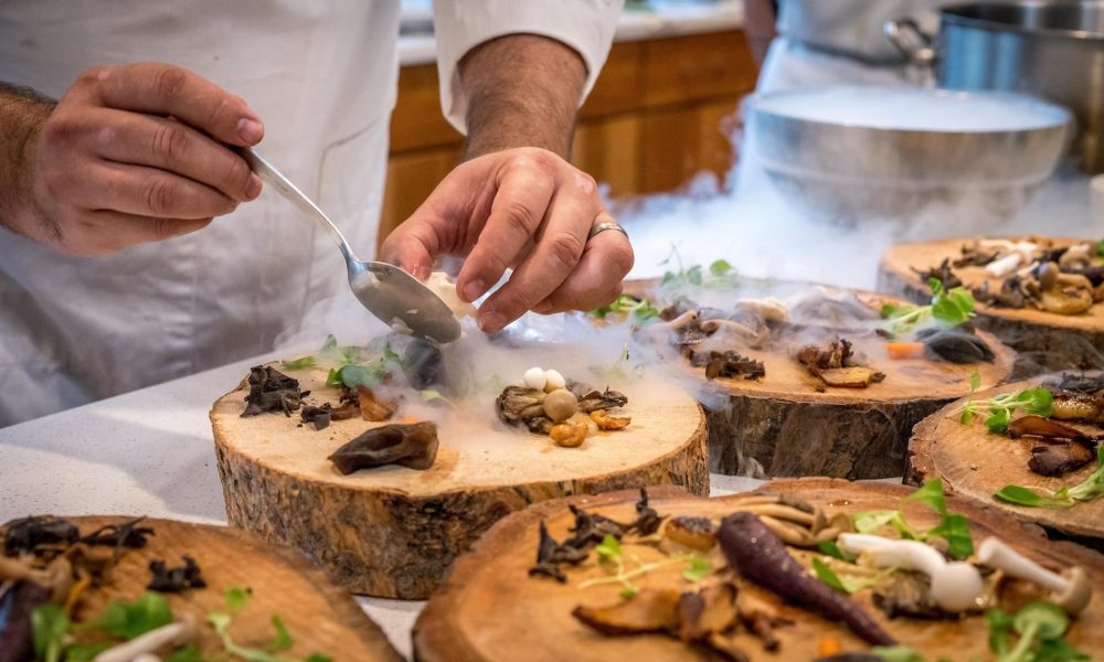 Want to Run a Successful Restaurant? Here’s What you Need to Do