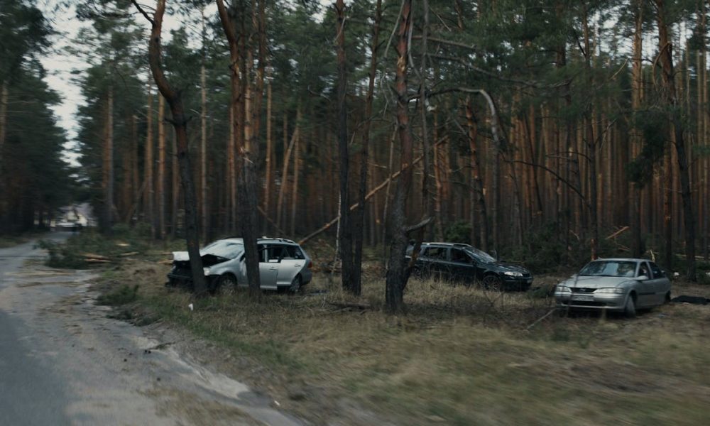 Photo by Mykhailo Volkov: https://www.pexels.com/photo/photo-of-three-cars-in-an-accident-11870919/