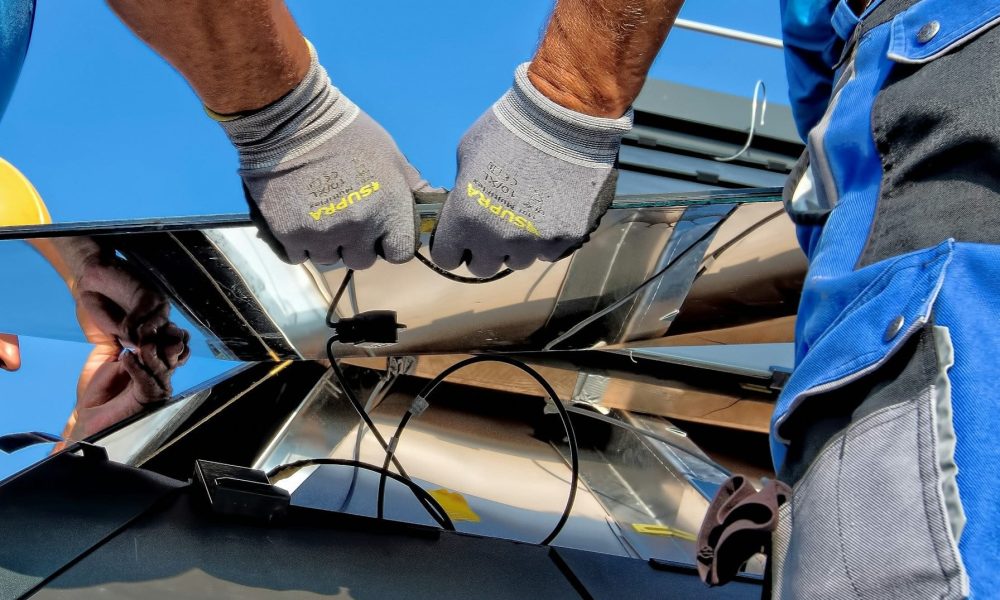 Understanding Self-Discharge in Solar Batteries and How to Minimize It