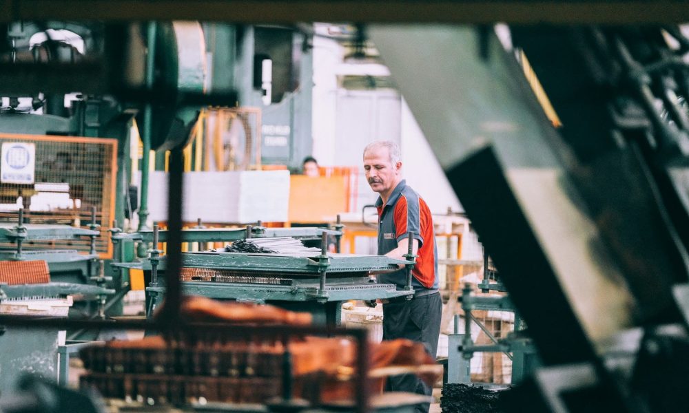 How to Streamline Your Manufacturing Process to Maximize Efficiency