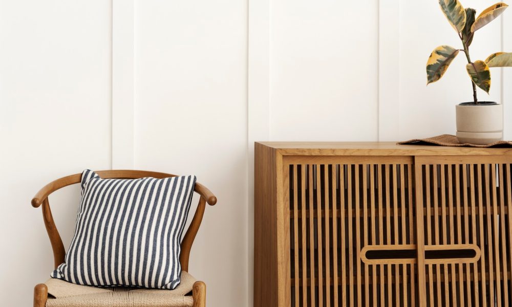 scandinavian-style-sideboard-with-chair_53876-105829[1]